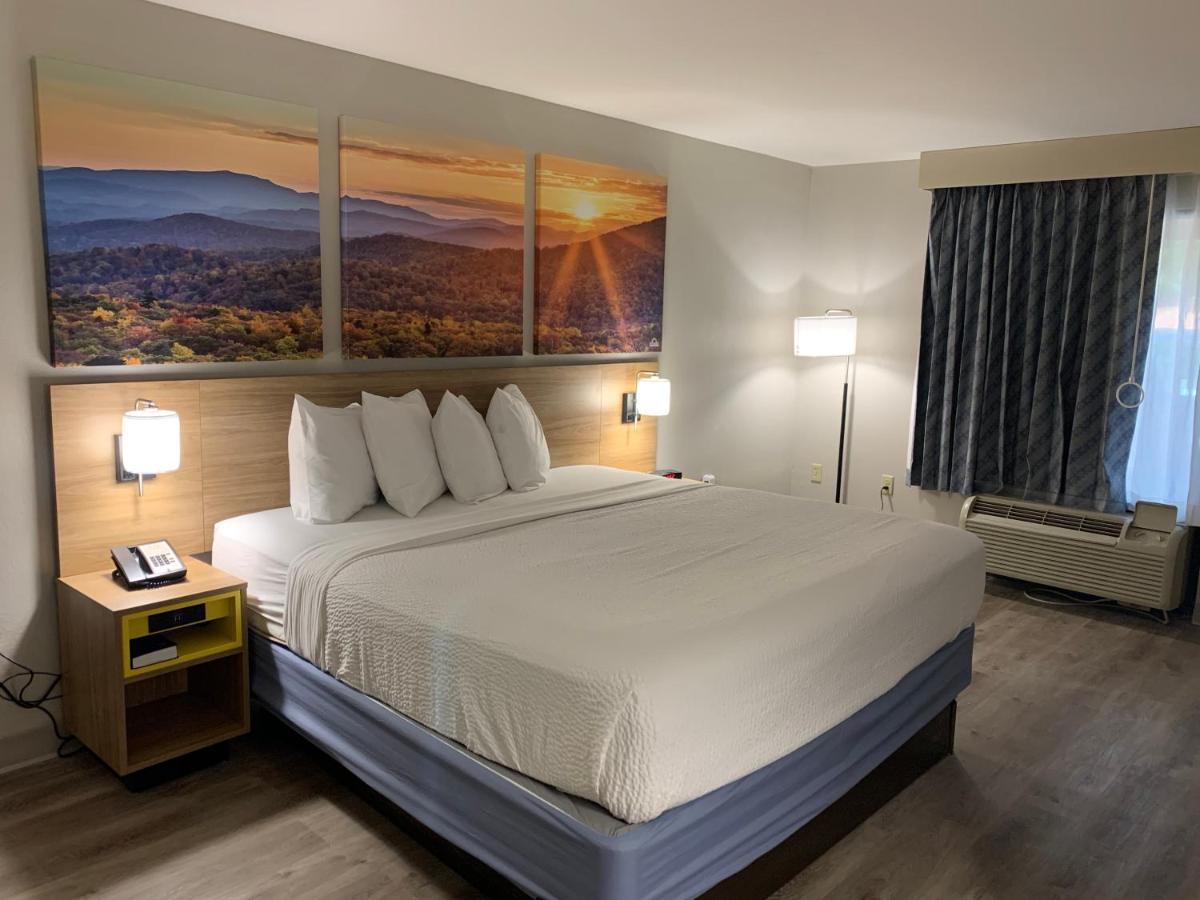 Days Inn By Wyndham Atlanta Стоун-Маунтін Екстер'єр фото