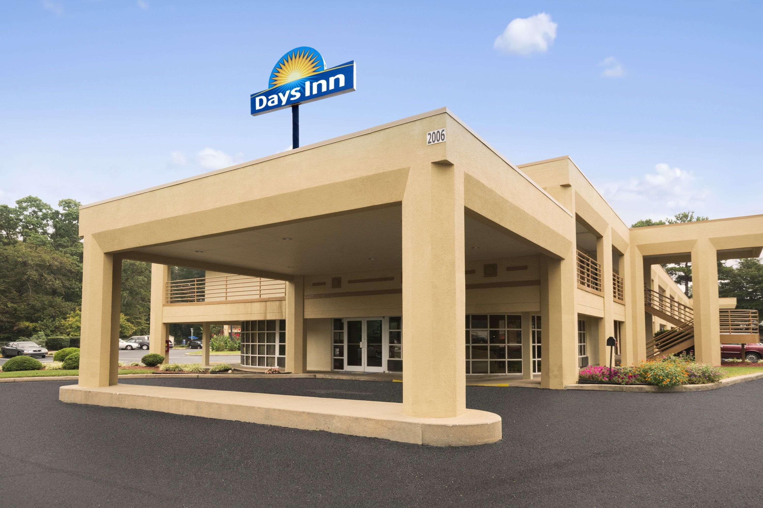 Days Inn By Wyndham Atlanta Стоун-Маунтін Екстер'єр фото